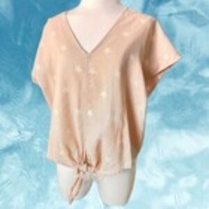 Size MED Star Print Lightweight Tie-Front Pullover Top Her Entire Name Is Grace